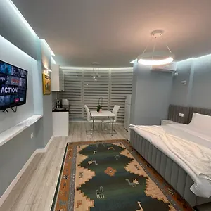 https://cozy-city-center-apartment.albaniahotels.org