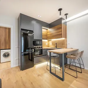 https://pin-apartments.albaniahotels.org